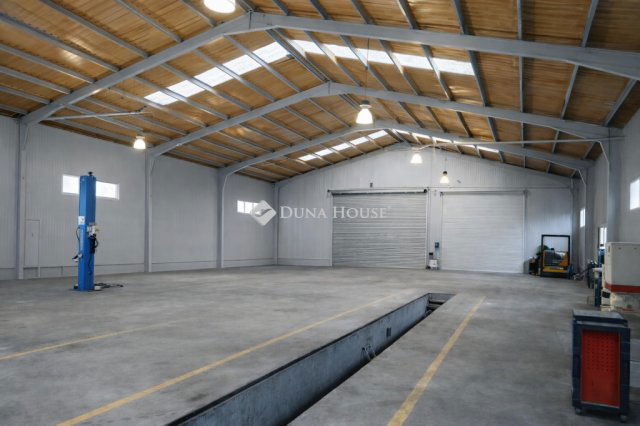 Eladó ipari ingatlan, Debrecenben 790 M Ft / költözzbe.hu