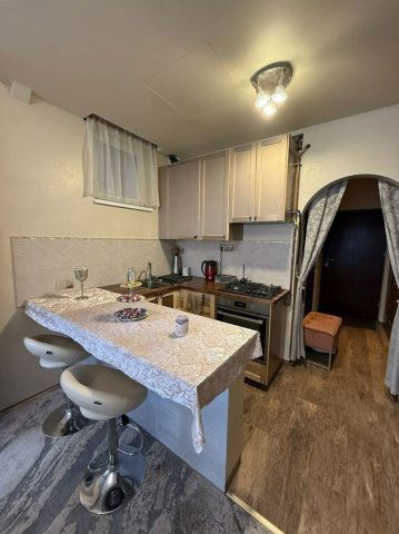 Kiadó téglalakás, albérlet, III. kerületben, Vályog utcában