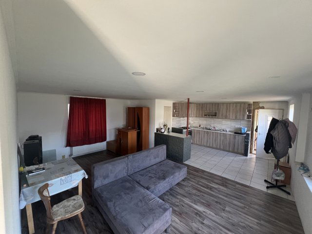 Eladó családi ház, Regölyön 17.9 M Ft, 4 szobás