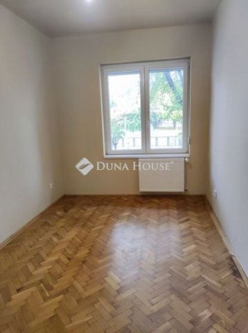 Eladó téglalakás, Budapesten, XX. kerületben 60.9 M Ft, 3 szobás