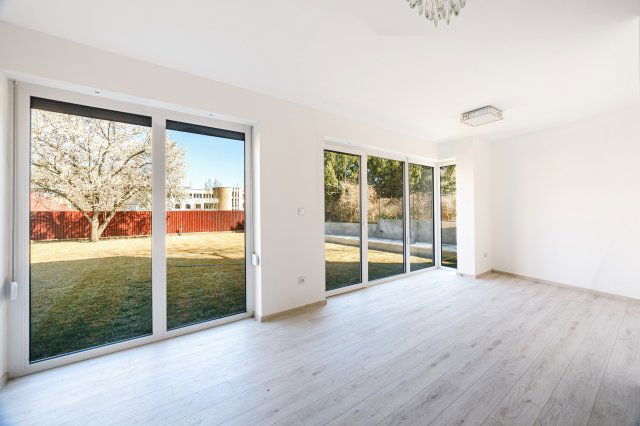 Eladó téglalakás, Budapesten, II. kerületben, Szépvölgyi úton