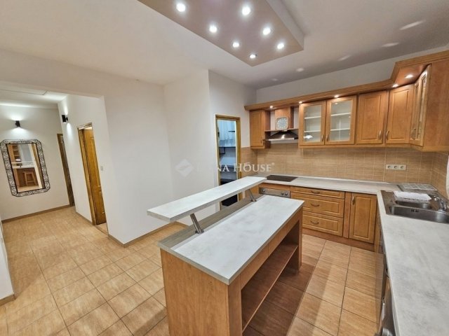 Eladó családi ház, Üllőn 114.8 M Ft, 4 szobás