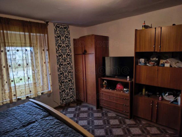 Eladó családi ház, Győrszemerén 34.999 M Ft, 7+1 szobás
