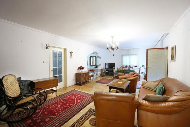 Eladó családi ház, Budapesten, II. kerületben 169 M Ft, 3 szobás