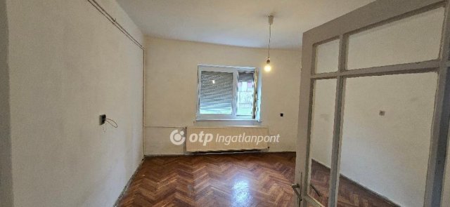 Eladó családi ház, Létavértesen 22.5 M Ft, 2 szobás