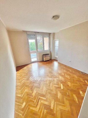 Eladó téglalakás, Egerben 44.9 M Ft, 2 szobás