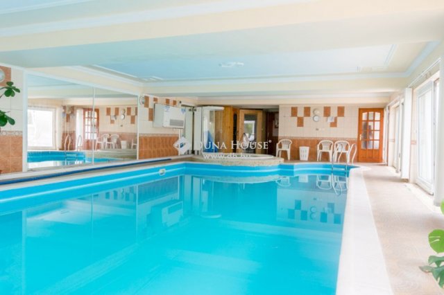 Eladó hotel, Dédestapolcsányban 125 M Ft, 2 szobás