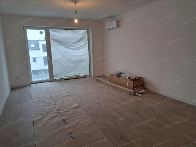 Eladó téglalakás, Nyíregyházán 66.9 M Ft, 3 szobás