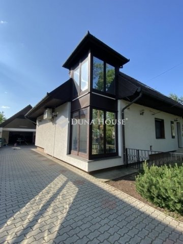 Eladó családi ház, Budapesten, XVIII. kerületben 256.2 M Ft