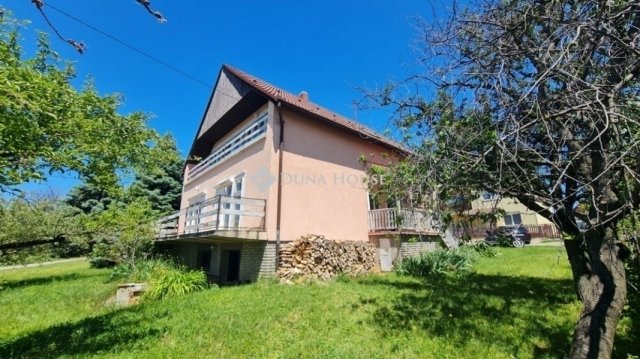 Eladó családi ház, Pécsváradon 55 M Ft, 5 szobás