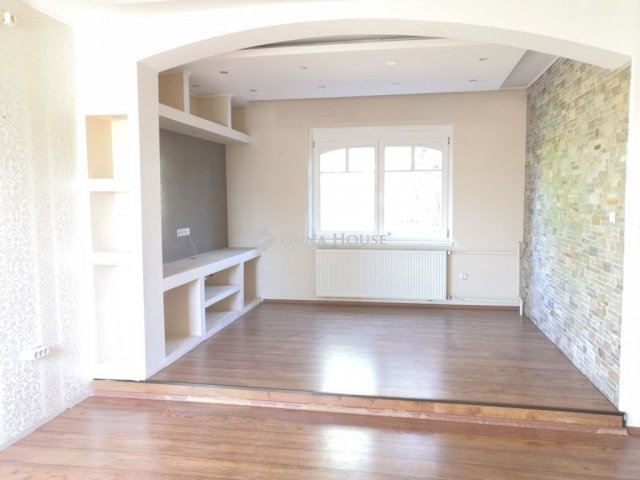 Eladó családi ház, Budapesten, XVI. kerületben 144.9 M Ft