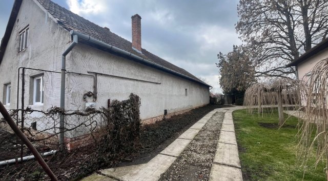 Eladó családi ház, Szabadkígyóson 29.9 M Ft, 2 szobás