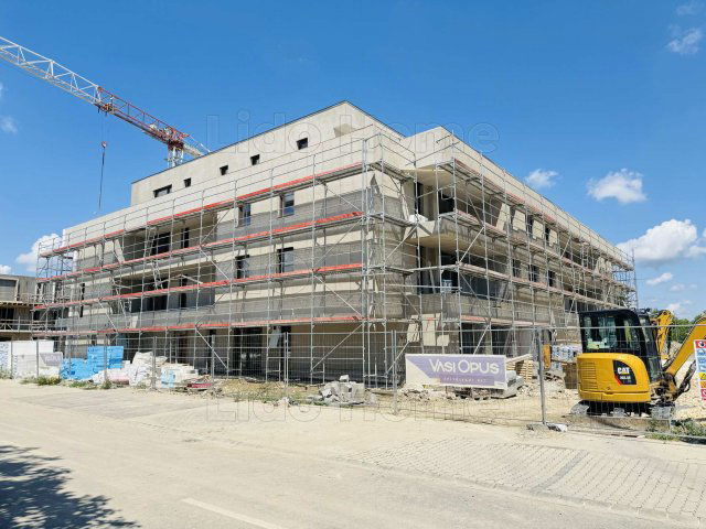 Eladó üzlethelyiség, Győrött 50.315 M Ft / költözzbe.hu