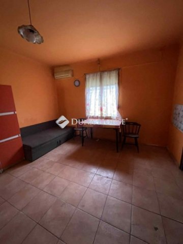 Eladó családi ház, Kálmáncsán 5.5 M Ft, 2 szobás