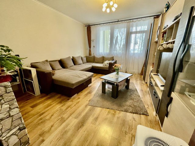 Eladó téglalakás, Nyíregyházán 52.5 M Ft, 2 szobás