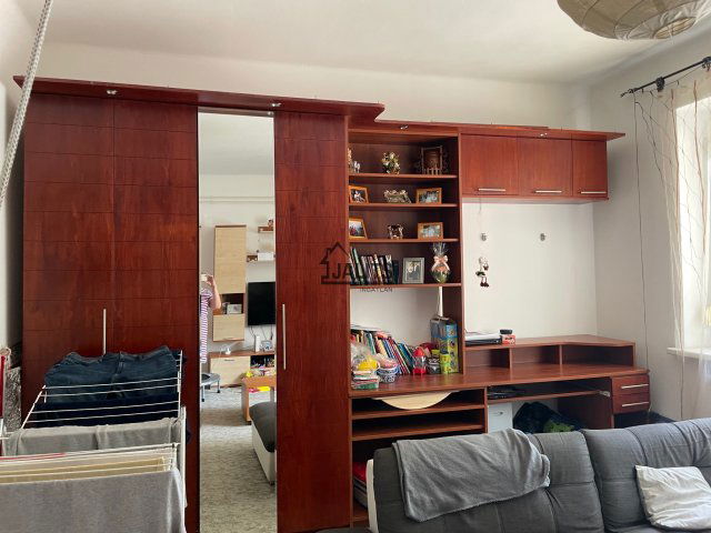 Eladó téglalakás, XXII. kerületben, Kossuth Lajos utcában