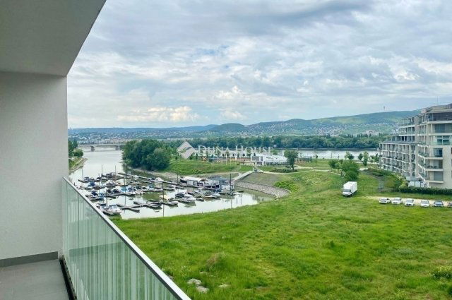 Eladó téglalakás, Budapesten, XIII. kerületben 166.5 M Ft