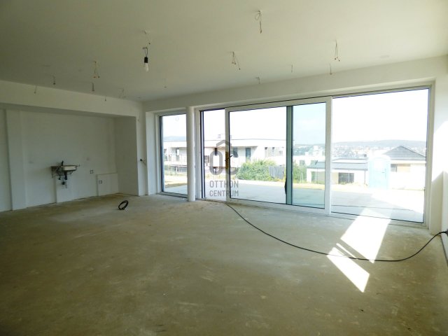 Eladó ikerház, Budapesten, III. kerületben 349 M Ft, 5 szobás