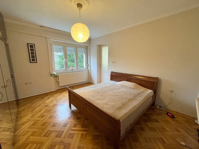 Eladó téglalakás, Nyíregyházán, Sóstói úton 87.5 M Ft