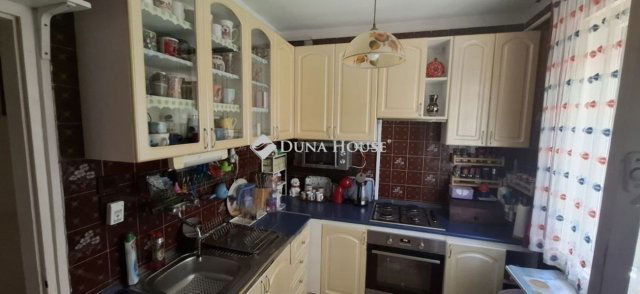 Eladó családi ház, Budapesten, XIX. kerületben 75 M Ft, 4 szobás
