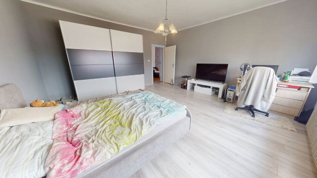 Eladó családi ház, Gencsapátiban 74.9 M Ft, 5 szobás