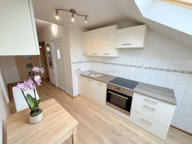 Eladó családi ház, Budapesten, XVIII. kerületben 149.9 M Ft