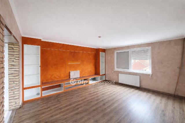 Eladó téglalakás, Budapesten, XXI. kerületben 79.9 M Ft