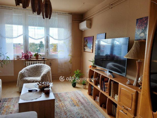 Eladó téglalakás, Hatvanban 41.9 M Ft, 2 szobás