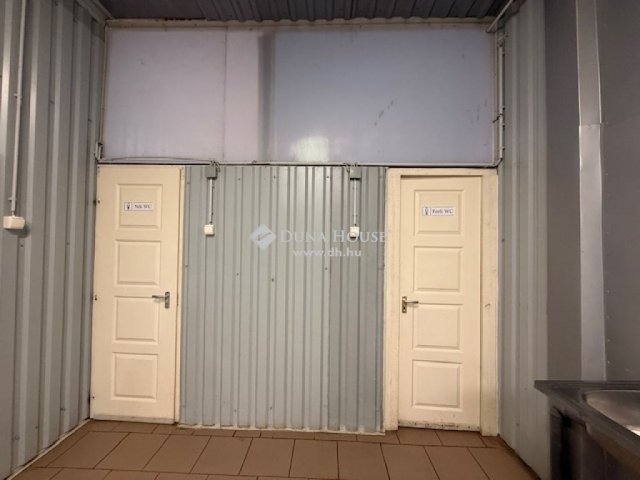 Eladó ipari ingatlan, Üllőn 279 M Ft / költözzbe.hu