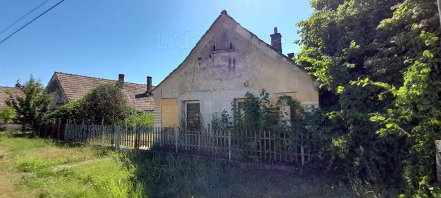 Eladó családi ház, Kaposkeresztúron 3.9 M Ft, 2 szobás