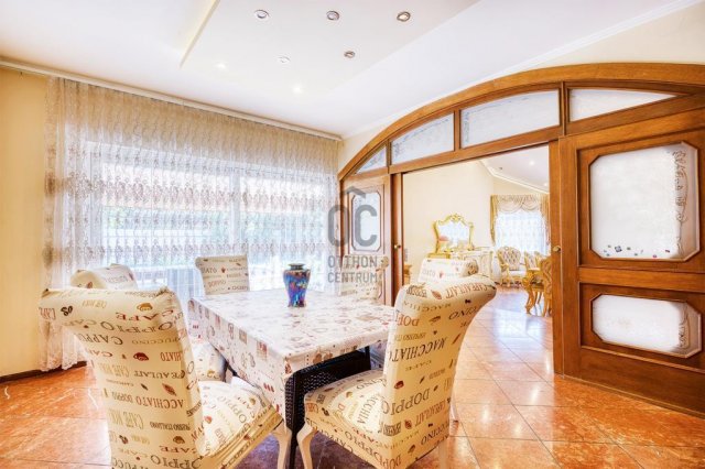 Eladó családi ház, Budapesten, XVII. kerületben 240 M Ft