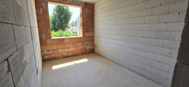 Eladó családi ház, Szigetszentmártonban 64.9 M Ft, 5 szobás