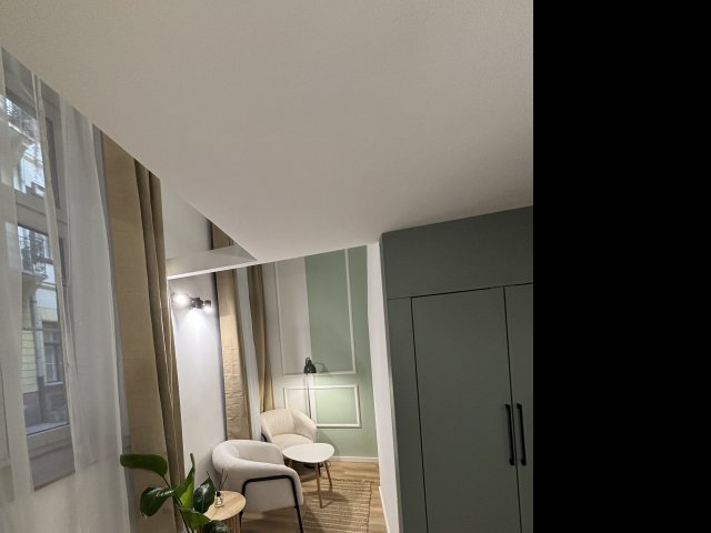 Eladó téglalakás, Budapesten, VI. kerületben, Izabella utcában