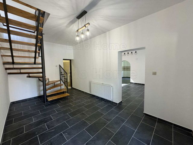 Eladó családi ház, Kehidakustányban 87.99 M Ft, 18 szobás