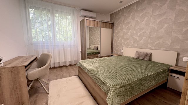 Kiadó téglalakás, albérlet, Debrecenben 400 E Ft / hó, 3 szobás