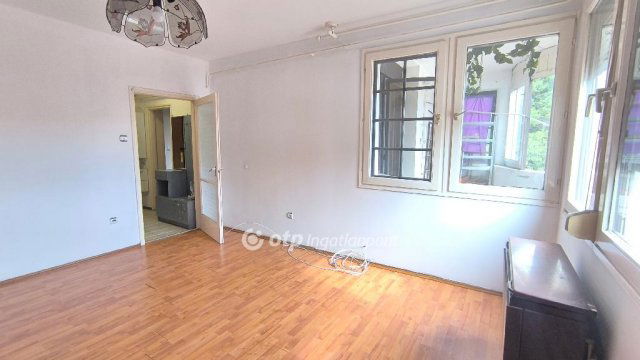 Kiadó téglalakás, albérlet, Szentesen 100 E Ft / hó, 1+1 szobás
