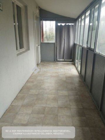 Eladó családi ház, Székesfehérvárott 74 M Ft, 3 szobás
