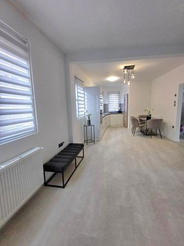 Kiadó családi ház, albérlet, Debrecenben 400 E Ft / hó
