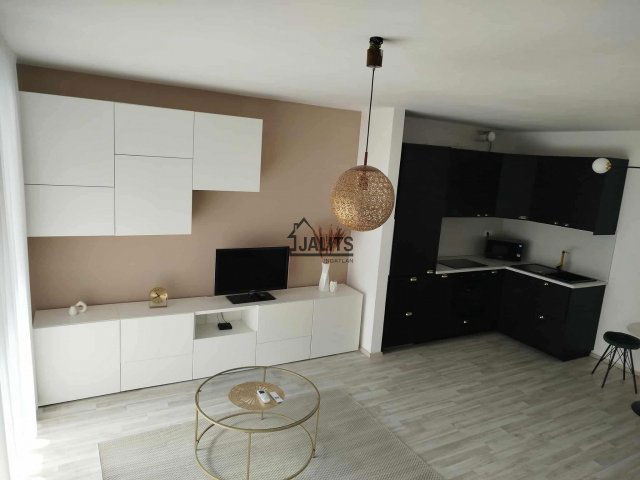 Kiadó téglalakás, albérlet, XIII. kerületben, Szabolcs utcában