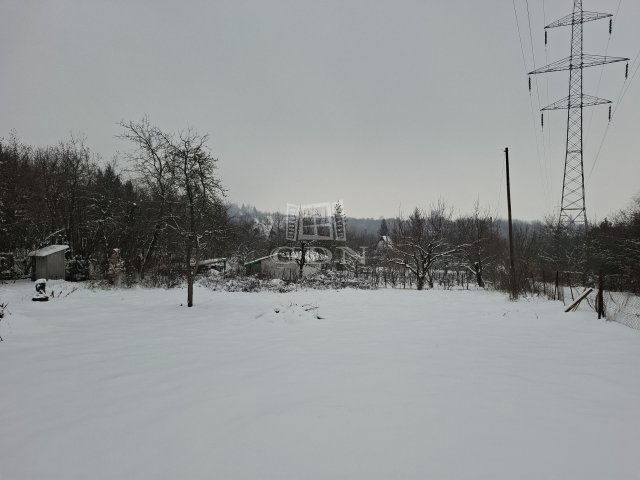 Eladó nyaraló, Miskolcon 2.8 M Ft, 1 szobás