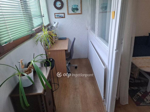 Eladó panellakás, Zalaegerszegen 22.5 M Ft, 1 szobás