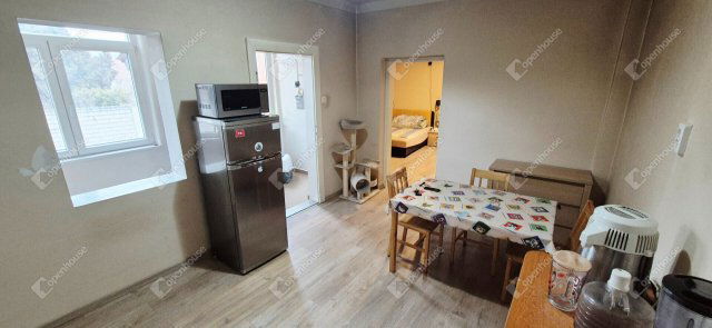 Eladó családi ház, Miskolcon 39.9 M Ft, 2 szobás