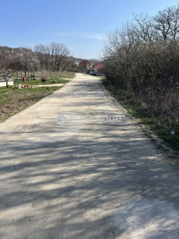 Eladó telek, Várpalotán 7 M Ft / költözzbe.hu