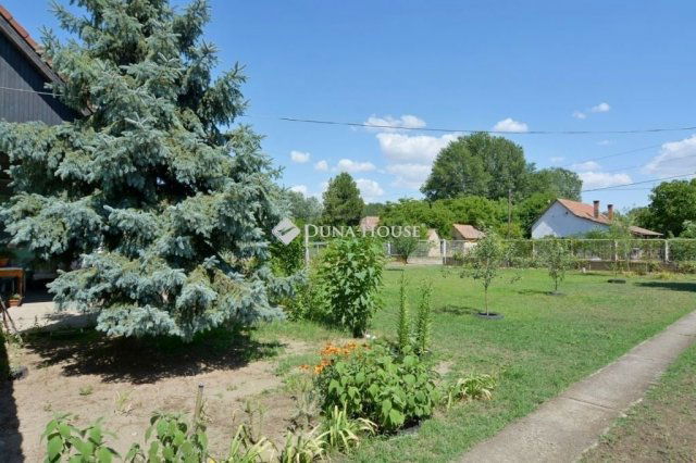 Eladó családi ház, Lakitelken 49.9 M Ft, 5 szobás
