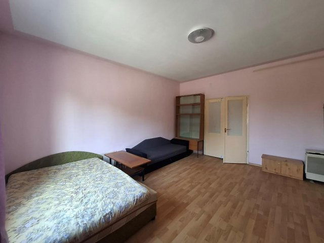 Eladó családi ház, Budapesten, X. kerületben 89.9 M Ft, 4 szobás