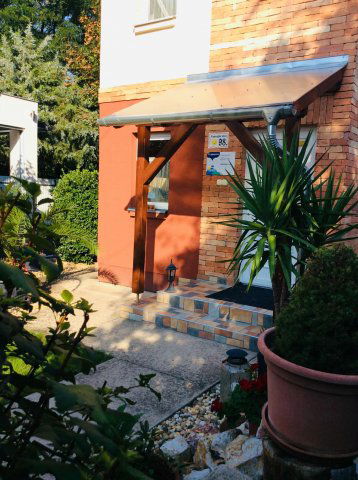 Kiadó családi ház, albérlet, Orosházán 240 E Ft / hó