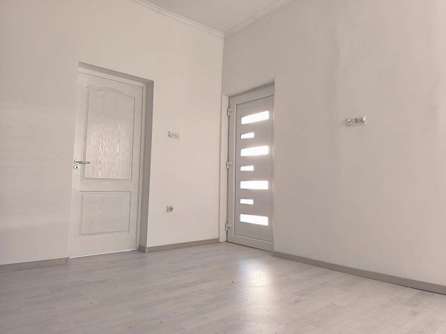 Eladó családi ház, Tiszalökön 26.5 M Ft, 3 szobás