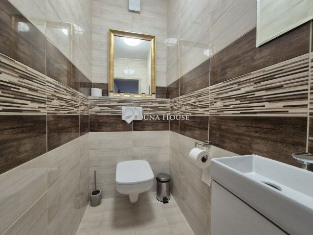 Eladó téglalakás, Siófokon 74.9 M Ft, 2 szobás