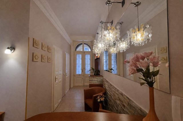 Kiadó iroda, Budapesten, VI. kerületben 450 E Ft / hó, 4 szobás