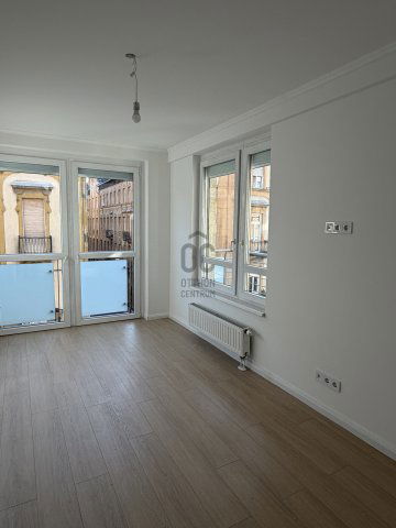 Eladó téglalakás, Budapesten, VII. kerületben 155.5 M Ft